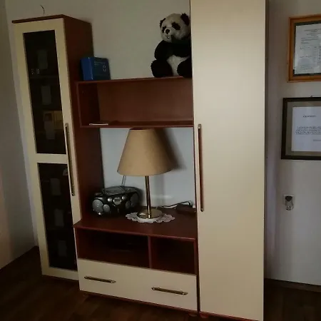 Nono Anton Apartman *